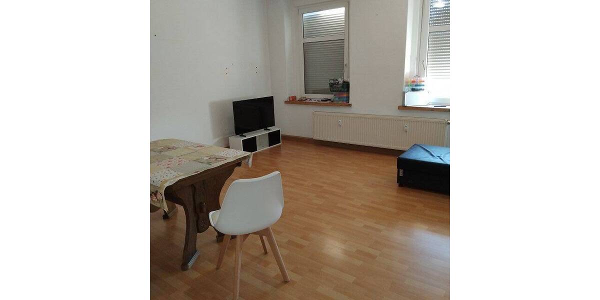 Große freiwerdende günstige 4-Zi ETW in Stadtlage - Etagenwohnung Crimmitschau | Angebot:26662081