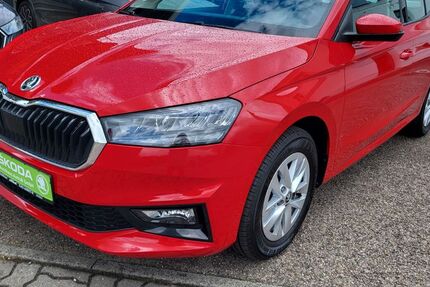 Skoda Fabia 10.569 km 19.990 &euro; Zeitz 06712
