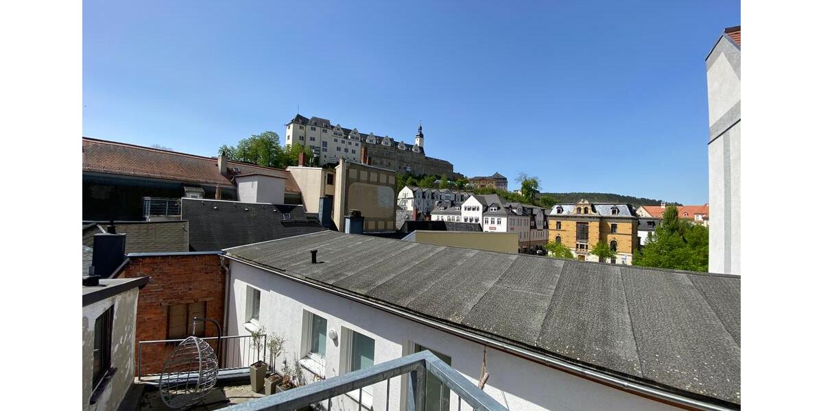 Dachgeschoßwohnung Greiz - 4 Zimmer, 152 m&sup2;, 836&euro; | Angebot:26462524