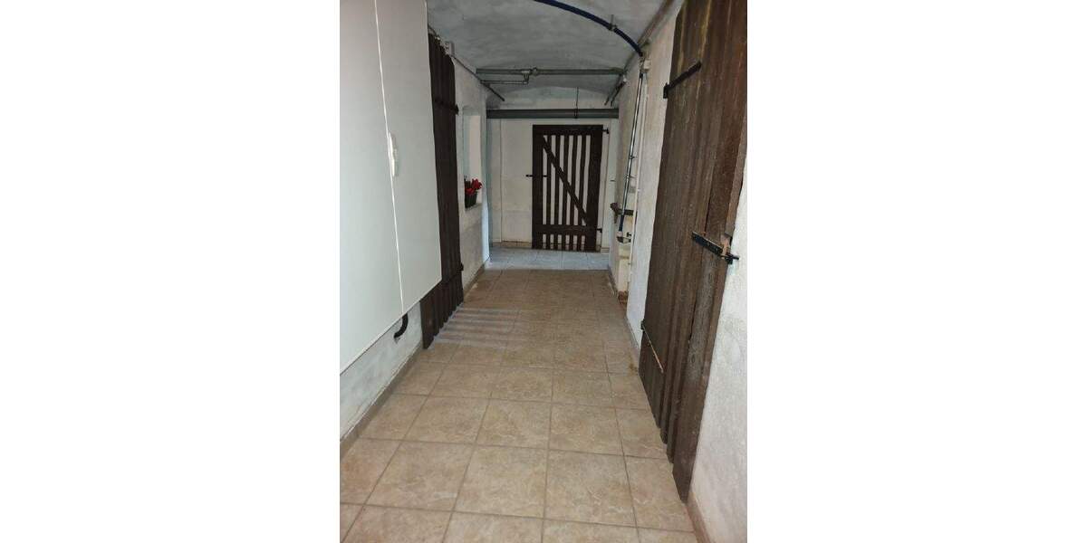 Wunderschönes Reihenmittelhaus mit 3 großen Wohnungen! zimmer