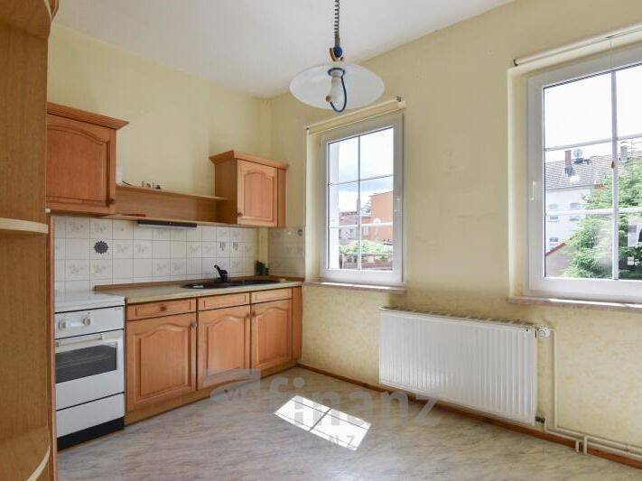 Reihenmittelhaus Crimmitschau - 5 Zimmer, 182 m&sup2;, 99.000&euro; | Angebot:26930213