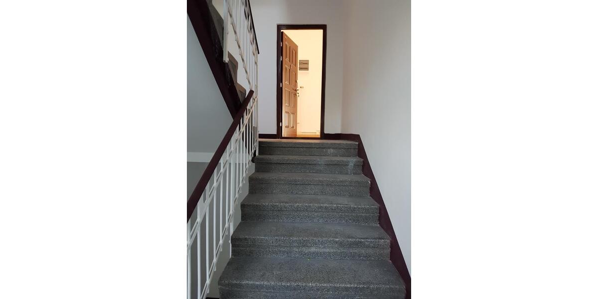 Etagenwohnung Werdau - 5 Zimmer, 116 m&sup2;, 100.000&euro; | Angebot:26136343