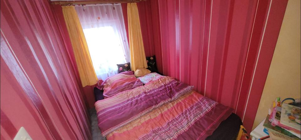 Einfamilienhaus Auma-Weidatal Weidatal - 8 Zimmer, 151 m&sup2;, 65.000&euro; | Angebot:23699182
