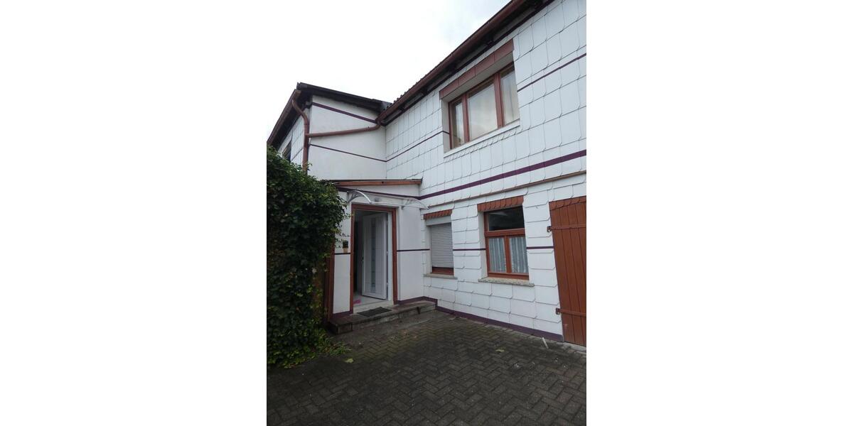Einfamilienhaus Zeitz Theißen - 4 Zimmer, 200 m&sup2;, 220.000&euro; | Angebot:27142900