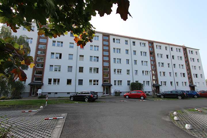 Wohnung zum Mieten in Gera 310 € 57.77 m²