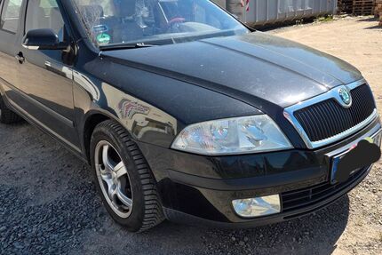 Skoda Octavia 240.320 km 2.490 &euro; Gera 07552