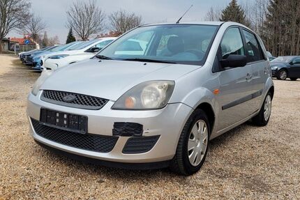 Ford Fiesta 93.810 km 1.180 € Zwickau 08056