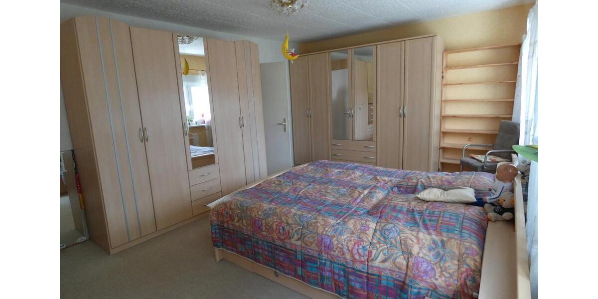 Mehrfamilienhaus, Wohnhaus Münchenbernsdorf - 8 Zimmer, 180 m&sup2;, 138.000&euro; | Angebot:26593646
