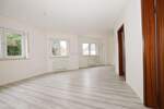 Etagenwohnung Meerane - 3 Zimmer, 60 m&sup2;, 323&euro; | Angebot:25681371