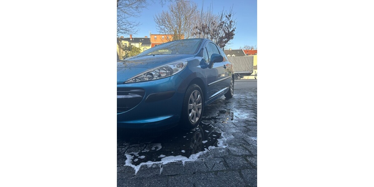 Peugeot 207 65.000 km 5.800 € Meerane 08393