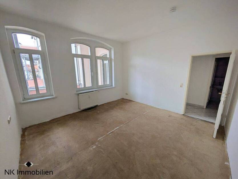 ++ schöne 3-Raum Wohnung mit Einbauküche, Balkon & Aufzug - nahe dem Hauptbahnhof ++