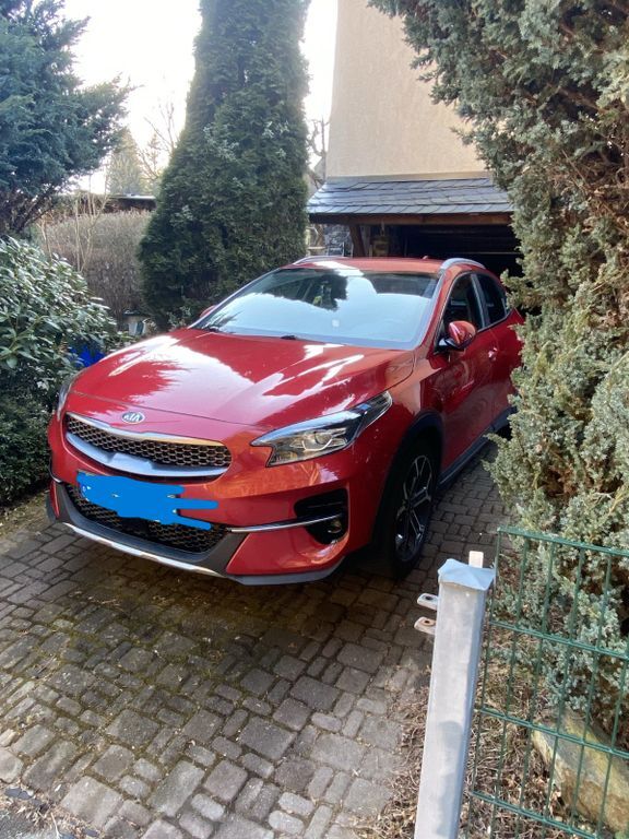 Kia XCeed 60.000 km 16.800 € Zwickau 08060