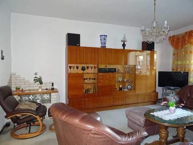 Etagenwohnung Auma-Weidatal Auma - 4 Zimmer, 105 m&sup2;, 450&euro; | Angebot:26360223