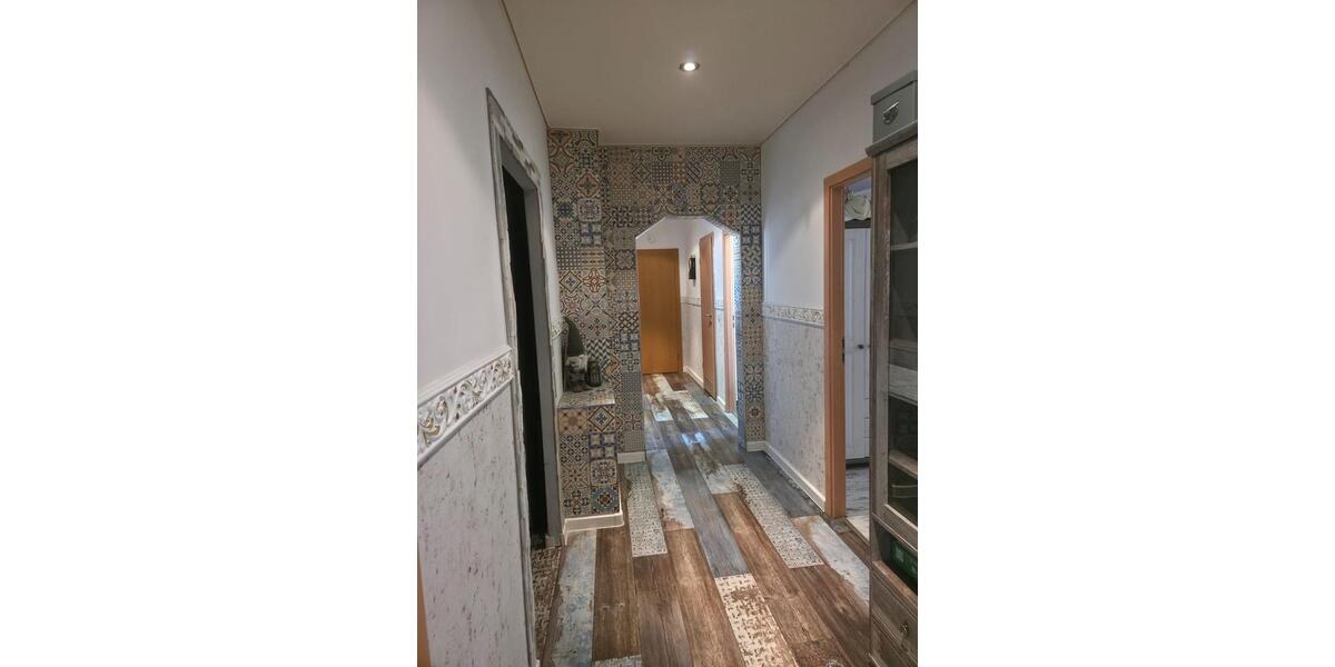 Wunderschöne 4 Raum Wohnung mit Balkon zu vermieten 4 zimmer