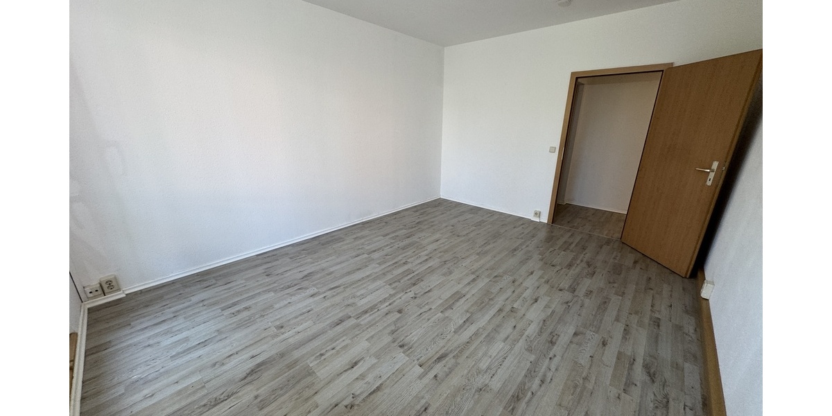 Gemütlich wohnen, großzügig genießen: 2-Raum-Wohnung mit Wintergarten in Gera-Bieblach! - Etagenwohnung Gera Alt-Bieblach | Angebot:26882597