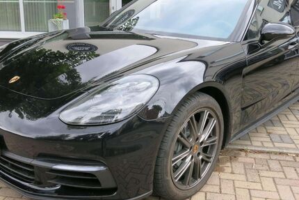 Porsche Panamera 99.000 km 64.990 € Lucka 04613