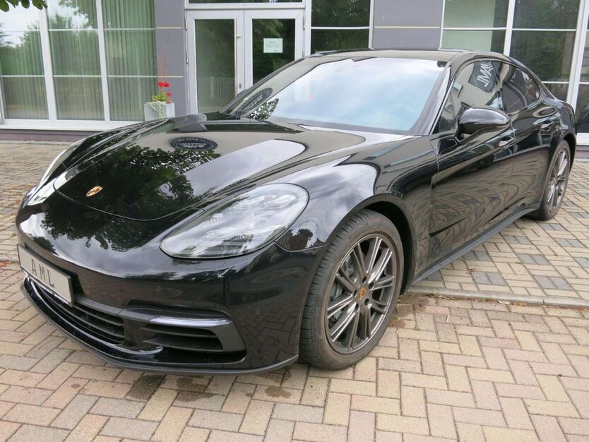 Porsche Panamera 99.000 km 64.990 € Lucka 04613