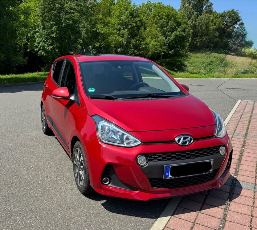 i10