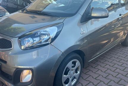 Kia Picanto 94.000 km 2.200 € zwickau 08064