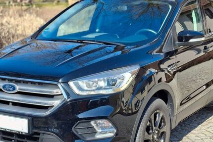 Ford Kuga 73.000 km 11.900 &euro; Auma-Weidatal 07955