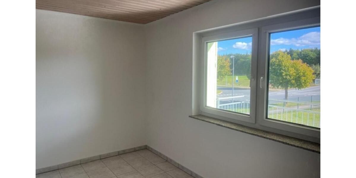 Etagenwohnung Triptis - 2 Zimmer, 56 m&sup2;, 390&euro; | Angebot:24506736