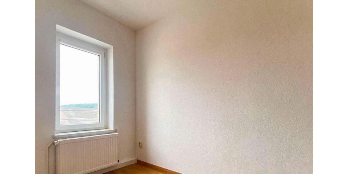 Dachgeschoßwohnung Gera Debschwitz - 2 Zimmer, 44 m&sup2;, 285&euro; | Angebot:26302278