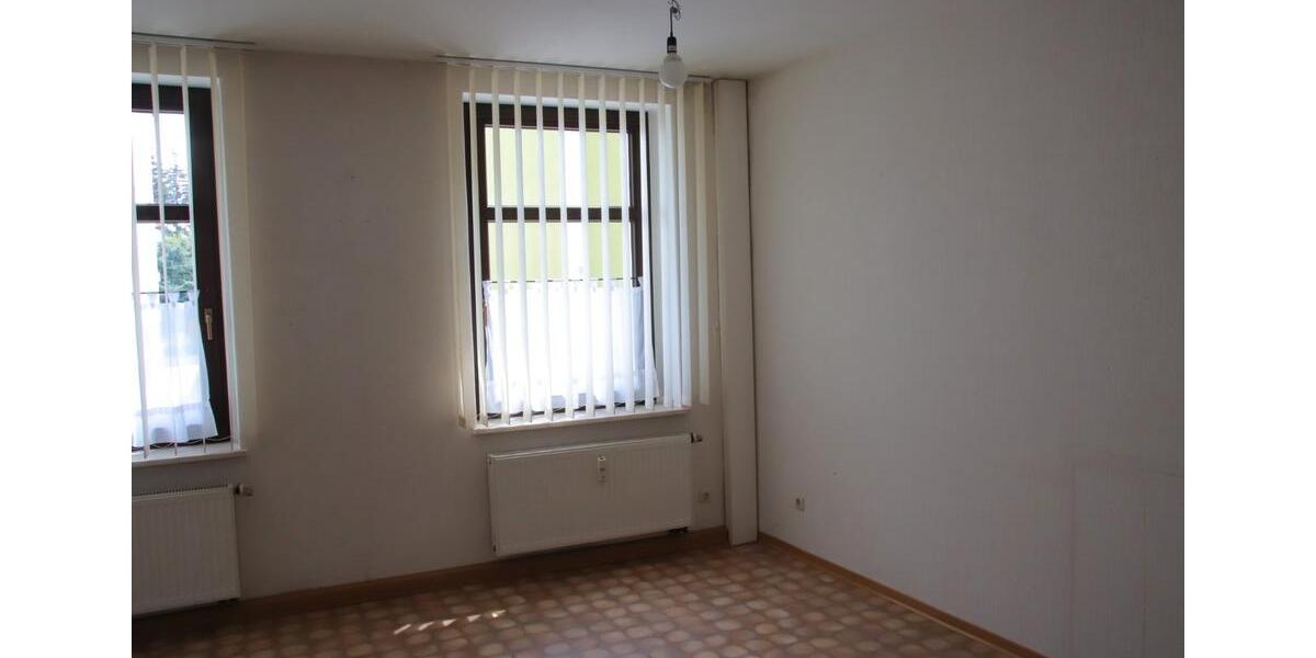Doppelhaushälfte Crimmitschau - 12 Zimmer, 170 m&sup2;, 150.000&euro; | Angebot:26606571