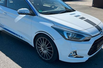 Hyundai i20 63.000 km 9.850 € Reichenbach/Rotschau 08468