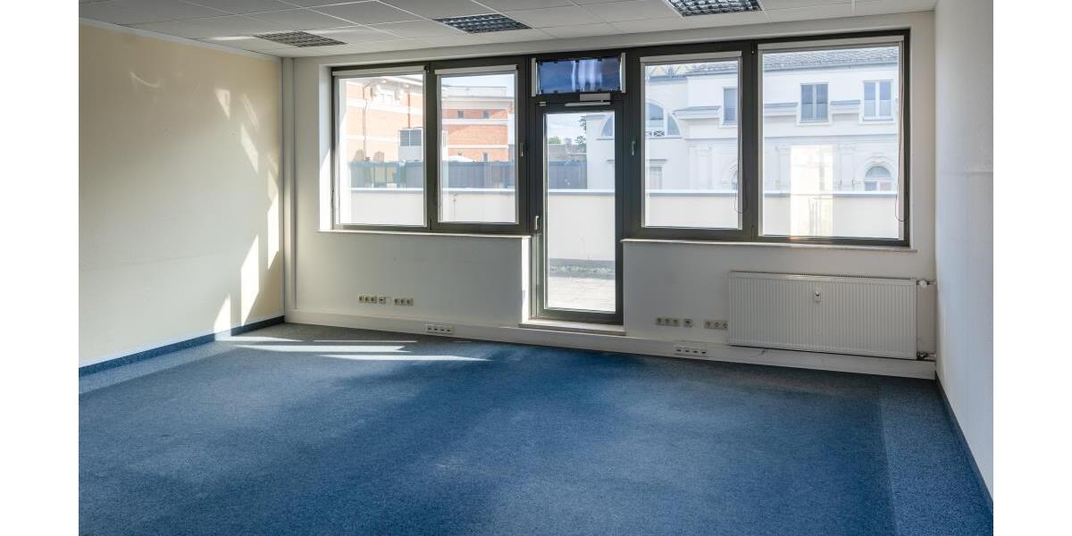 3. OG - Gewerbe im Herzen von Gera! Moderne Büroräume! ca. 403 m² zuzüglich Terrasse - Gewerbeobjekt Gera Debschwitz | Angebot:26890611