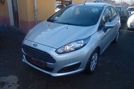 Ford Fiesta 49.990 km 8.599 € Ronneburg 07580