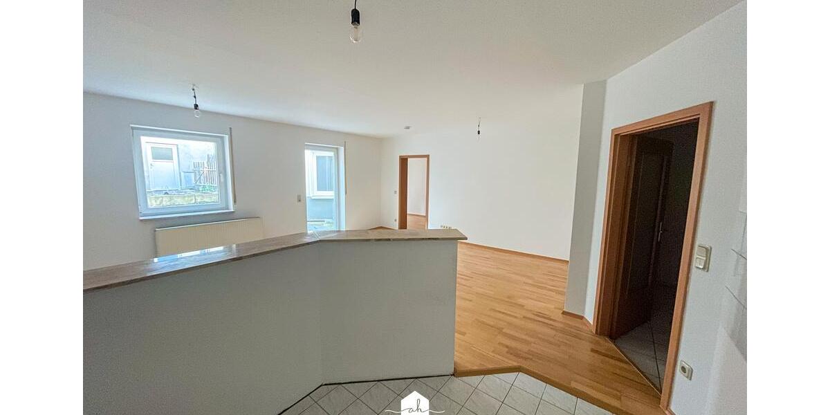 Erdgeschoßwohnung Gera Alt-Bieblach - 2 Zimmer, 71 m&sup2;, 390&euro; | Angebot:24868707