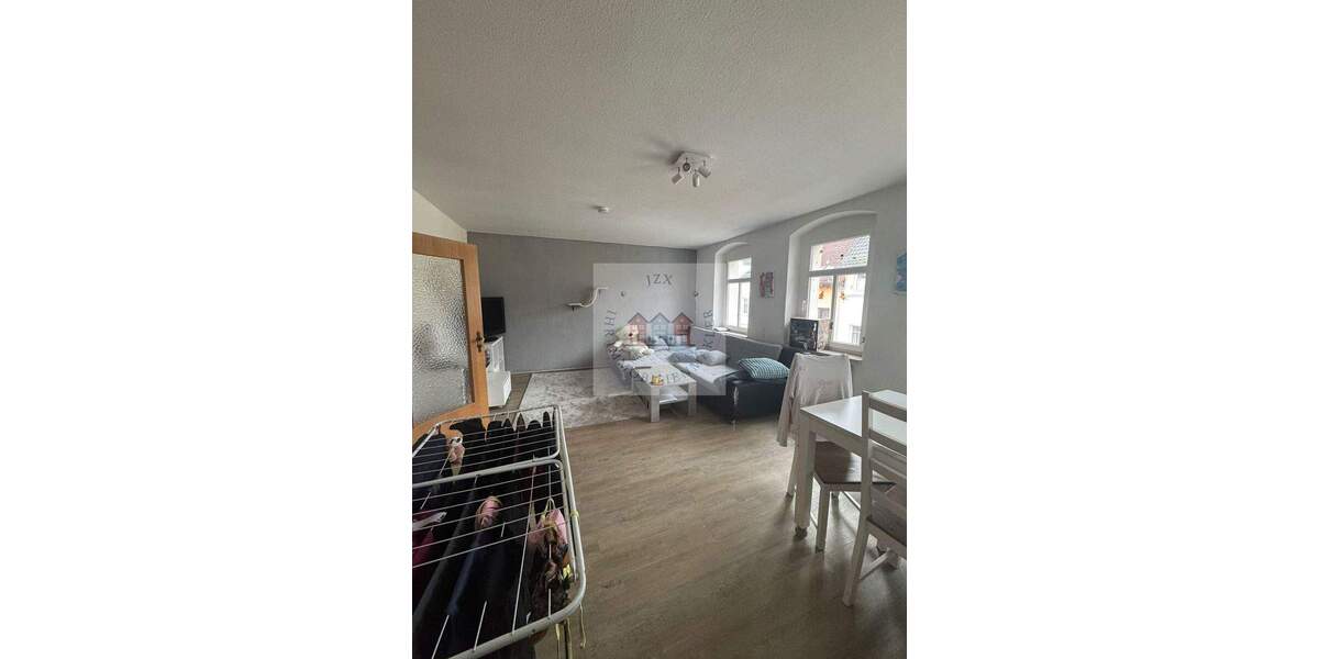 Etagenwohnung Gera Ostviertel - 3 Zimmer, 83 m&sup2;, 480&euro; | Angebot:25359875