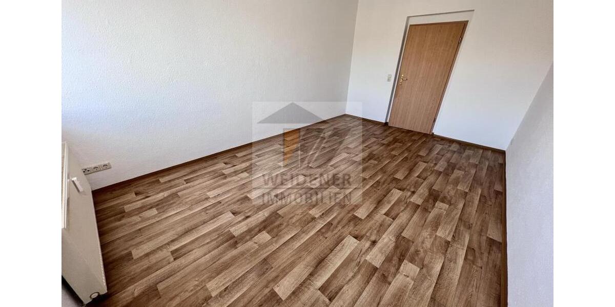 Etagenwohnung Gera - 2 Zimmer, 60 m&sup2;, 360&euro; | Angebot:25590660