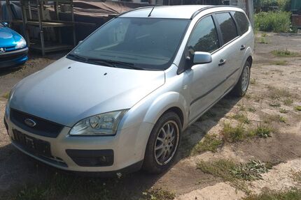Ford Focus 299.881 km 700 € ALTENBURG 04600