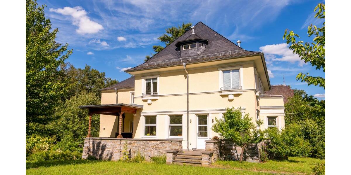 Historisches Schmuckstück in Gera-Debschwitz – Werden Sie der neue Eigentümer! - Zweifamilienhaus Gera Debschwitz | Angebot:27362600