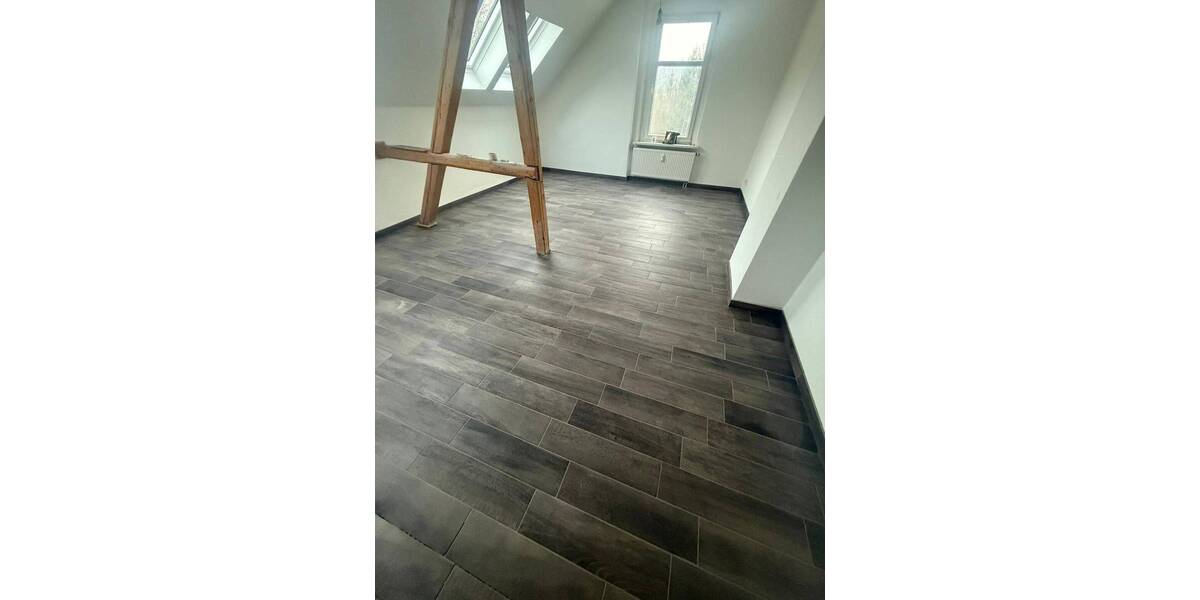 Etagenwohnung Greiz Irchwitz - 5 Zimmer, 132 m&sup2;, 730&euro; | Angebot:26912043