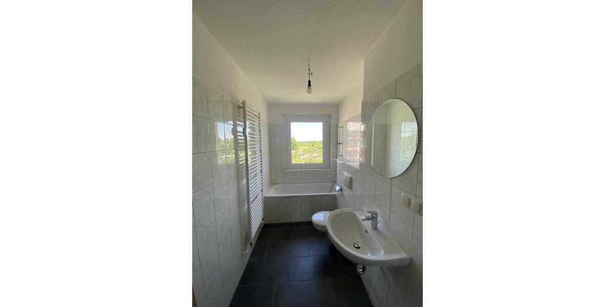 Etagenwohnung Weida - 3 Zimmer, 62 m&sup2;, 340&euro; | Angebot:26162587