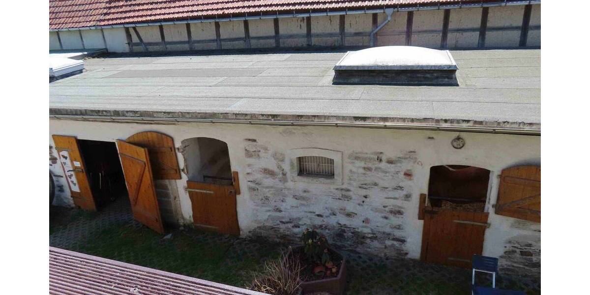 Mehrfamilienhaus, Wohnhaus Auma-Weidatal Wiebelsdorf - 7 Zimmer, 240 m&sup2;, 179.000&euro; | Angebot:26910454