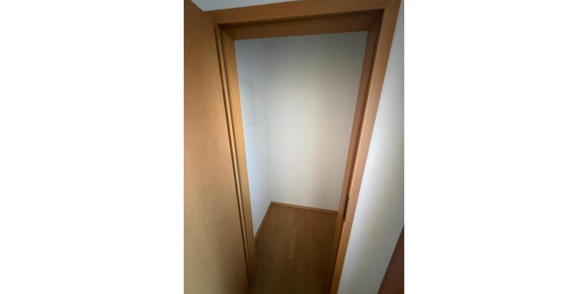 Dachgeschoßwohnung Greiz - 2 Zimmer, 50 m&sup2;, 289&euro; | Angebot:24511704