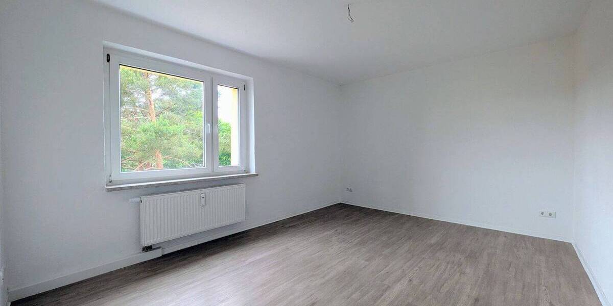 Etagenwohnung Gera Bieblach - 4 Zimmer, 109 m&sup2;, 860&euro; | Angebot:26858988