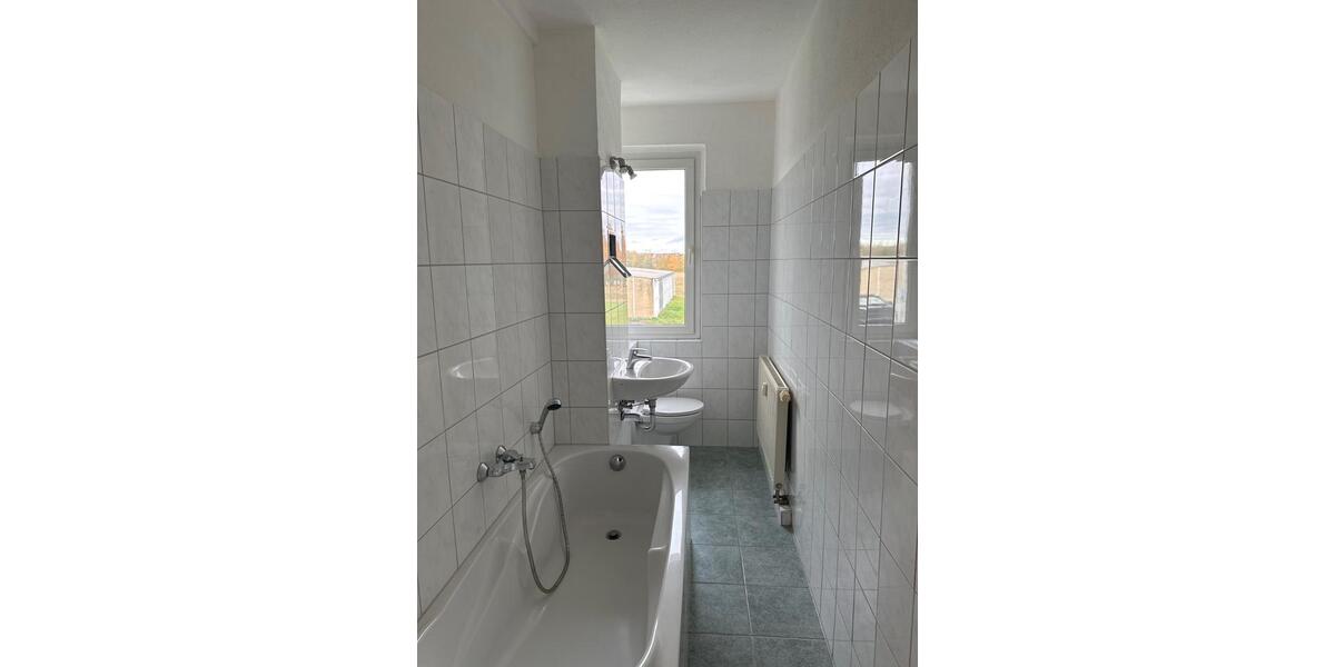 Erdgeschoßwohnung Rositz - 3 Zimmer, 57 m&sup2;, 285&euro; | Angebot:26364707