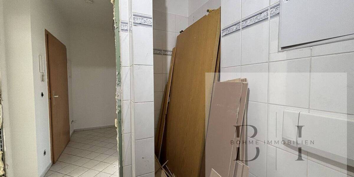 Etagenwohnung Gera Innenstadt - 2 Zimmer, 52 m&sup2;, 350&euro; | Angebot:26273818