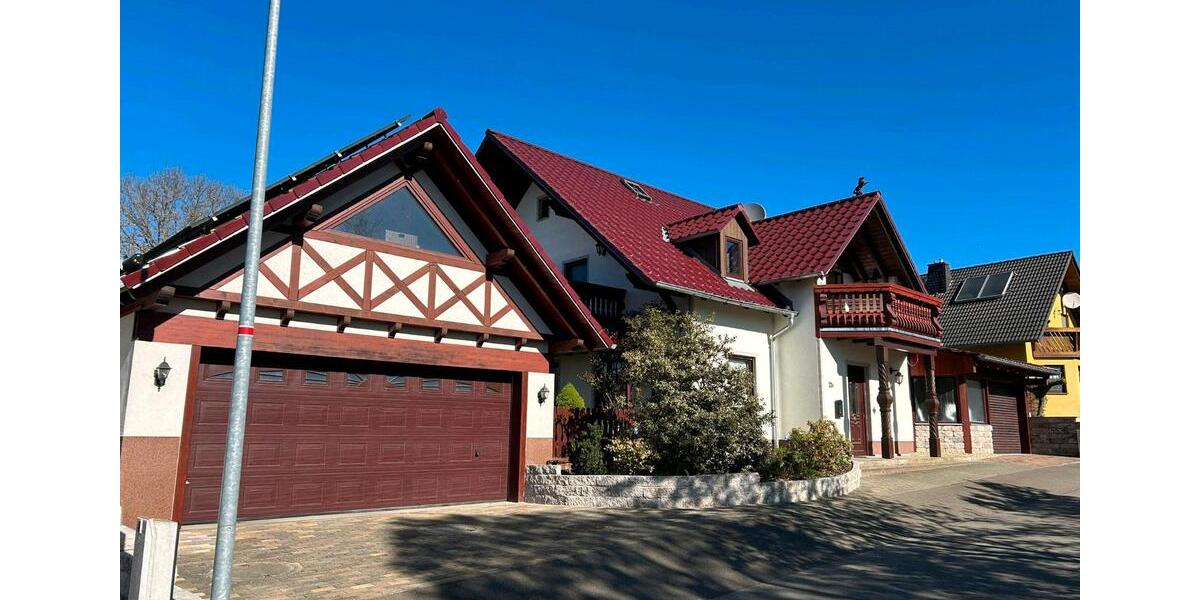 Einfamilienhaus Greiz - 8 Zimmer, 210 m&sup2;, 477.000&euro; | Angebot:27401507