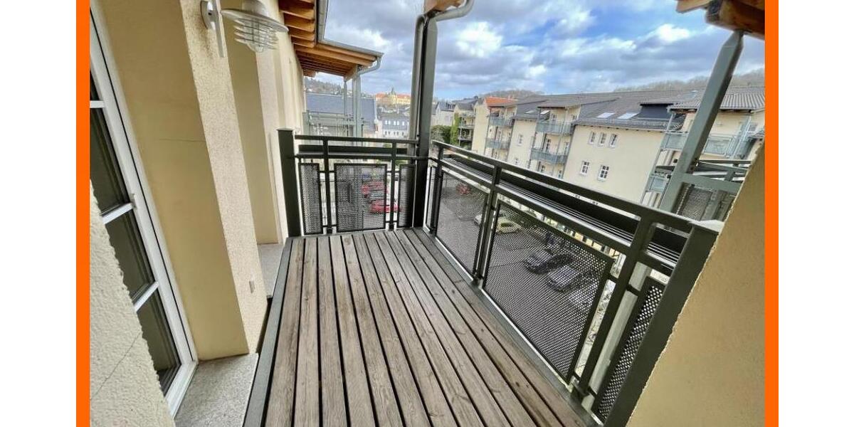 Toller Ausblick - Große, helle & ruhige 1 Raum-Whg. m. Balkon & Aufzug - Dachgeschoßwohnung Gera Ostviertel | Angebot:27022974