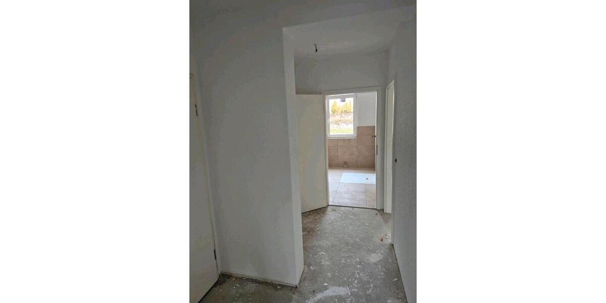 Erdgeschoßwohnung Ronneburg - 2 Zimmer, 60 m&sup2;, 465&euro; | Angebot:26122722