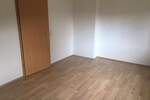 Etagenwohnung Teuchern - 2 Zimmer, 53 m&sup2;, 45.000&euro; | Angebot:26306240