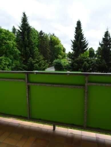 Saniert und neu möbliert - hübsche 3-Zimmer-Eigentumswohnung im Hochparterre in Hohenleuben zu verkaufen 3 zimmer