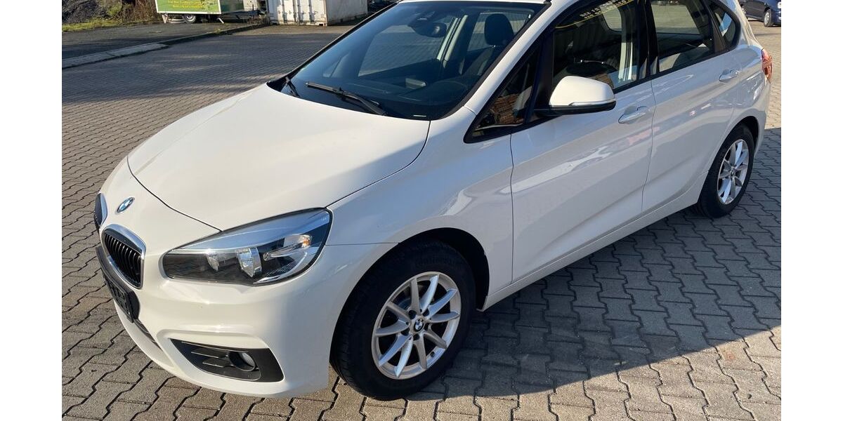 BMW 216 44.643 km 13.995 &euro; Bürgel OT Silbertal 07616
