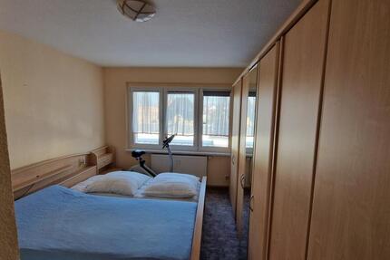 Charmante 3-Zimmer-Wohnung in ruhiger Lage von Schmölln zimmer