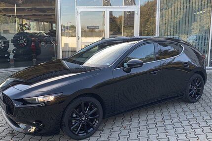 Mazda 3 2.125 km 25.970 € Schmölln 04626